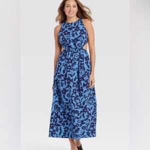 Who What Wear Blue Floral Maxi Dress